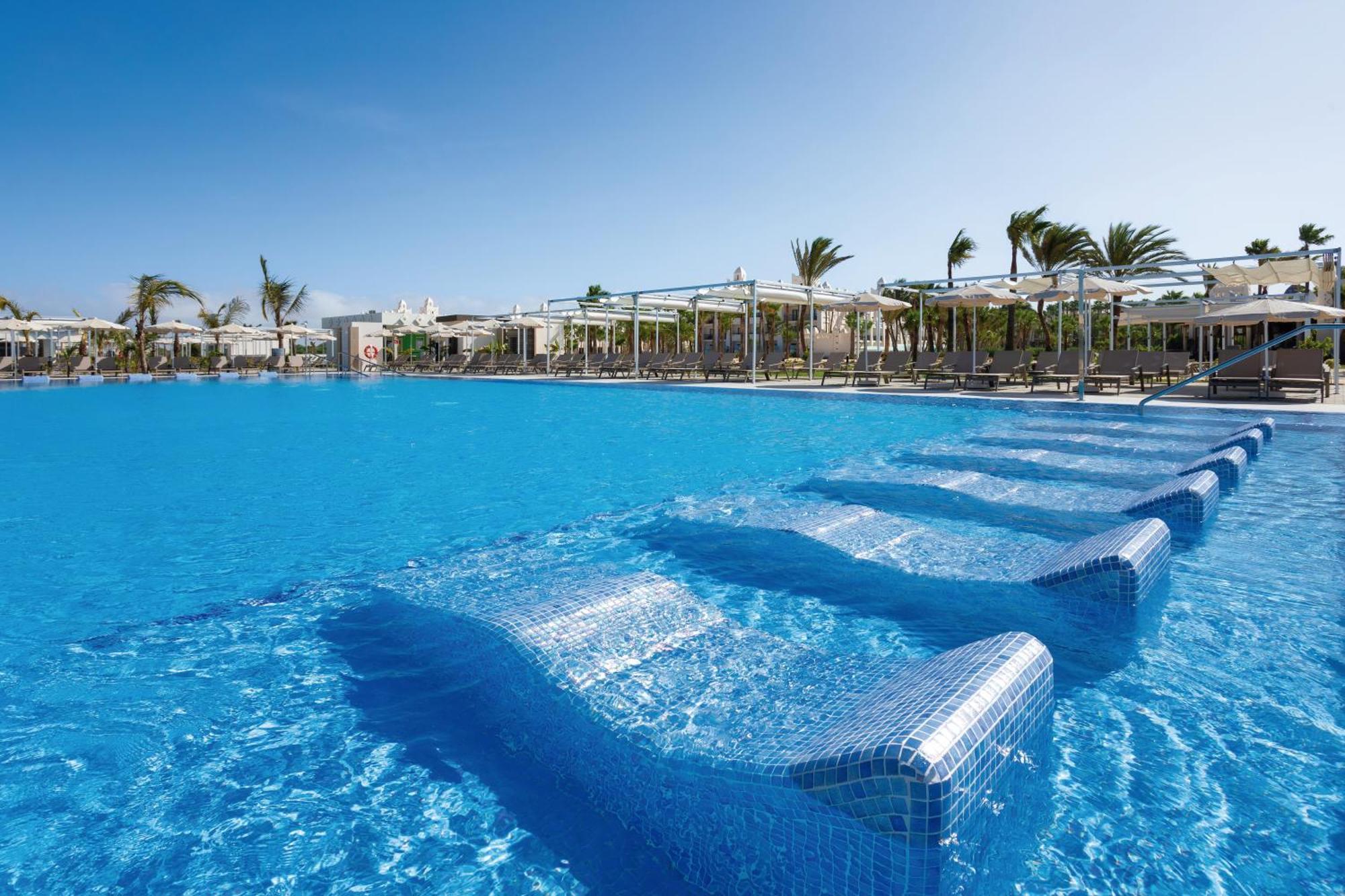 Hotel Riu Karamboa (Adults Only) 살 레이 외부 사진